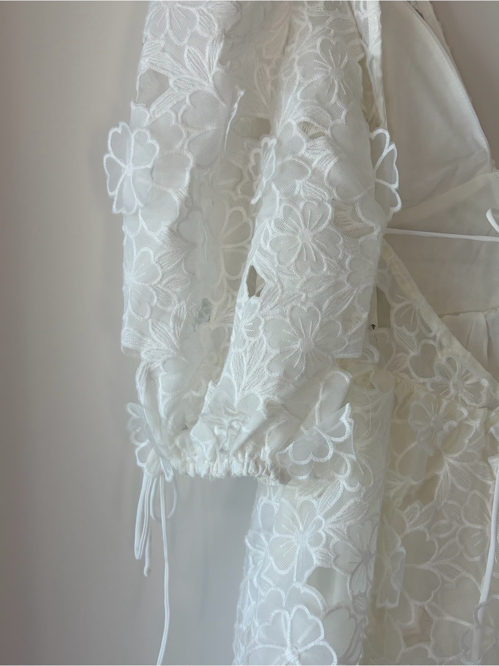 NWT For Love & Lemons Leighton Mini Dress White Floral Embroidered S - Picture 10 of 15
